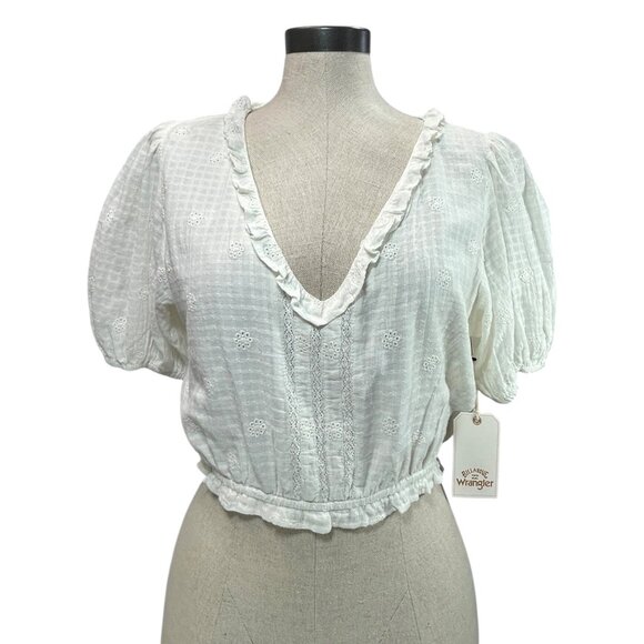 BILLABONG WRANGLER Simply Sweet Crop Top L White Eyelet VNeck Puff Sleeve Ruffle - Picture 2 of 9